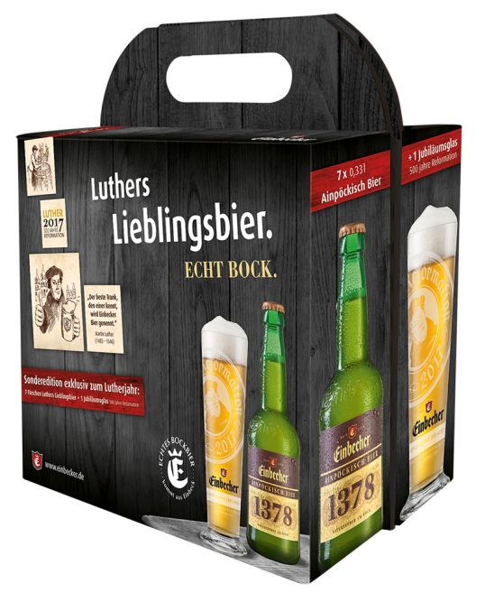 Anlässlich des Jubiläums „500 Jahre Reformation“ gibt es eine Sonder-Geschenkverpackung mit sieben Flaschen Luthers Lieblingsbier und einem limitierten Jubiläumsglas. Foto: Einbecker Brauhaus